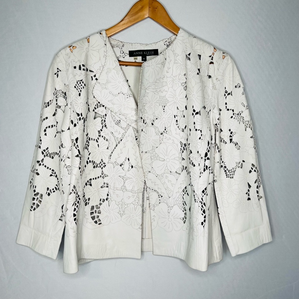 Anne Klein White Laser-Cut Floral Leather Jacket - Picture 3 of 11